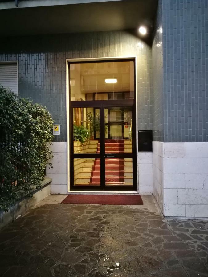 Gigio'S Home Milan Apartment Luaran gambar